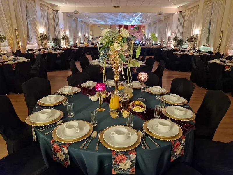 Jak długo trwa praca w Wigilię 2026? Sprawdź godziny zatrudnienia!