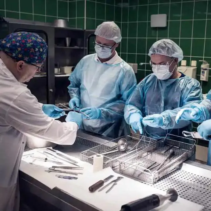 Analiza wynagrodzeń laborantów sekcyjnych