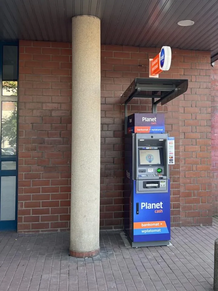 Kroki po błędzie bankomatu